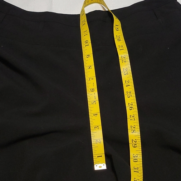 Larry Levine stretch black straight leg dress pants size 14 - Picture 5 of 8